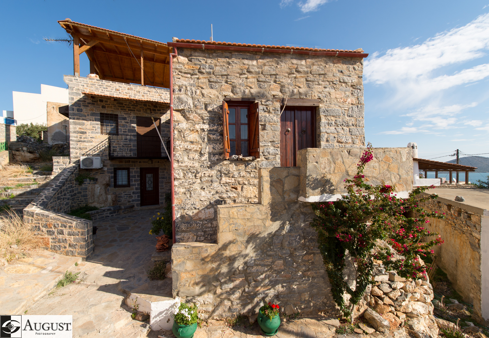  Traditional Homes of Crete AUGUST